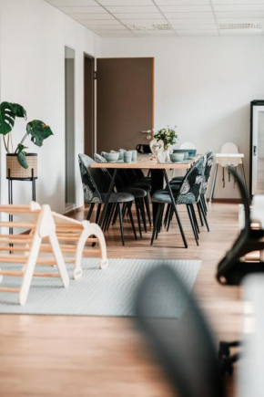 Shared-LiveWork Suites